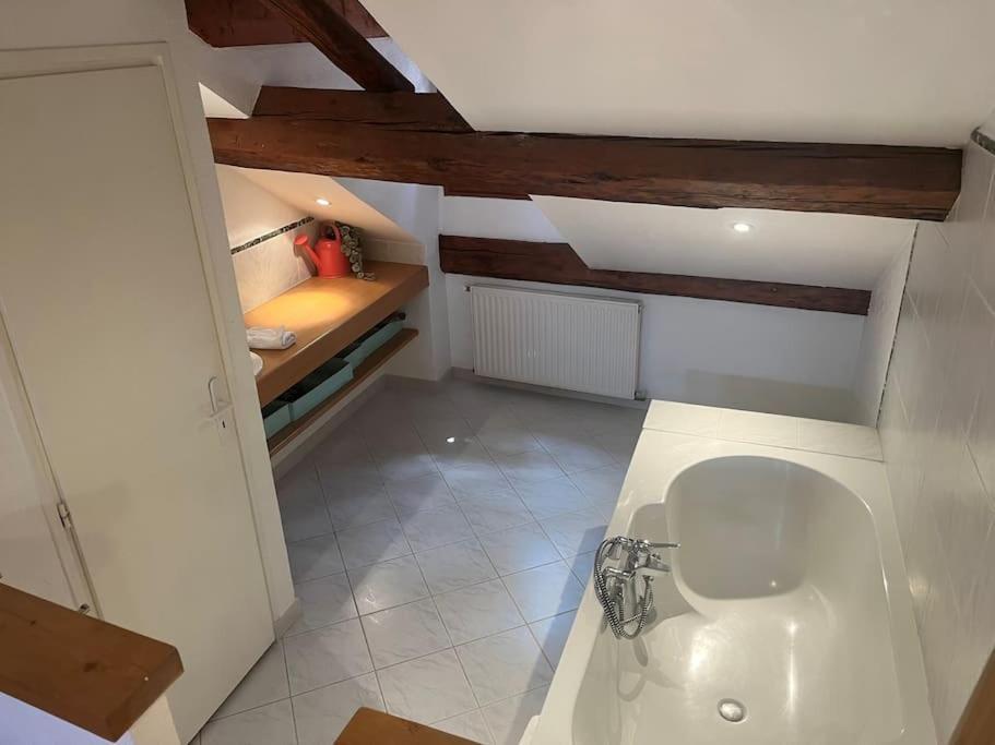 L'Escalier Du Chateau T4 Duplex 9 Couchages 4* Annecy Extérieur photo