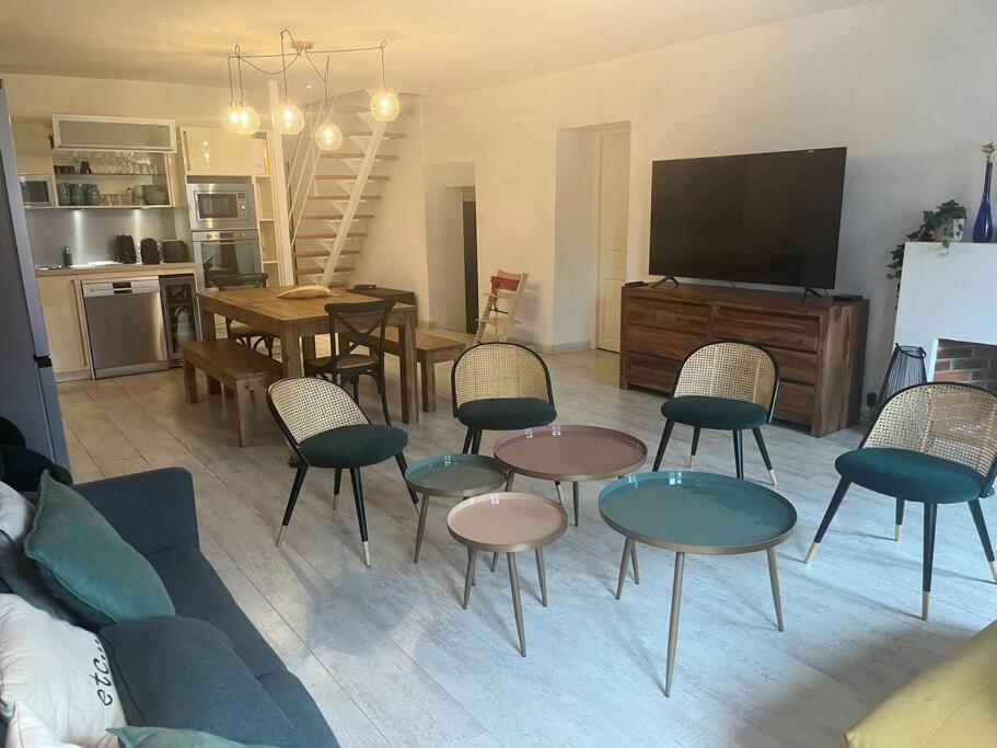 L'Escalier Du Chateau T4 Duplex 9 Couchages 4* Annecy Extérieur photo